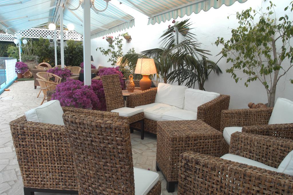 Hotel Ristorante La Tartaruga Капо-д'Орландо Экстерьер фото